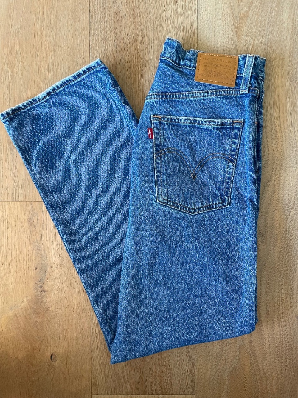 Levi’s Ribcage Straight Ankle Jeans - Size 29